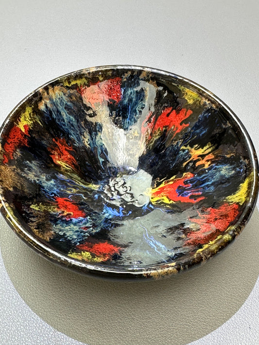 Oil painting cup
